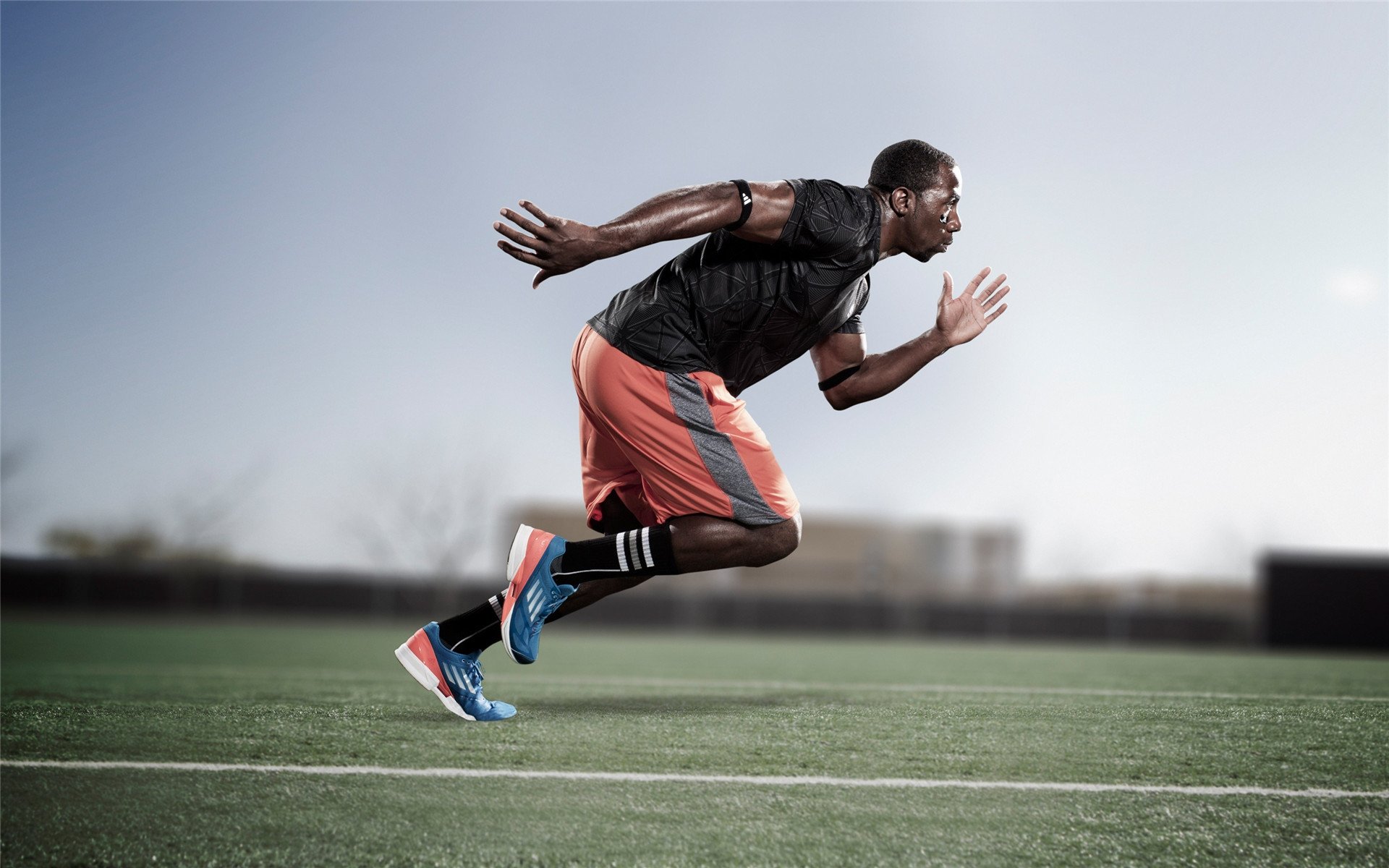 “燃烧你的心跳:每一秒都精彩不断”,燃烧你的美,是什么歌